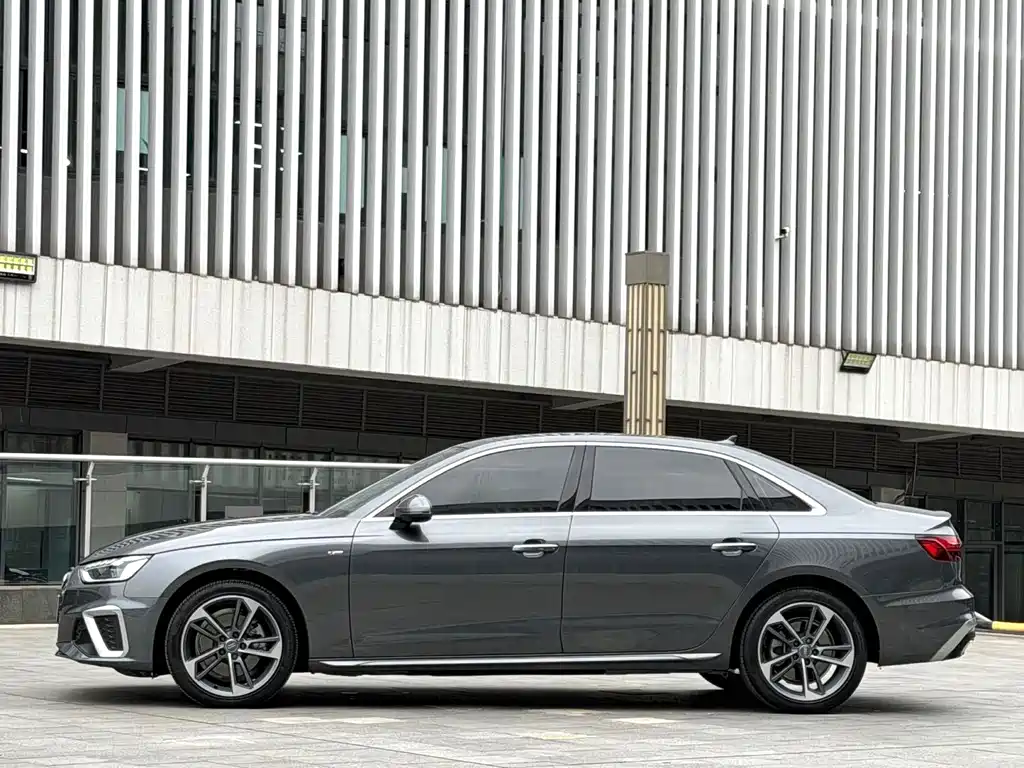 Audi A4L — миниатюра 7