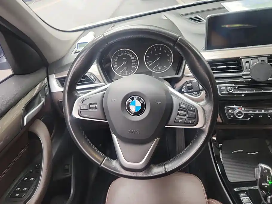 BMW X1 — миниатюра 15