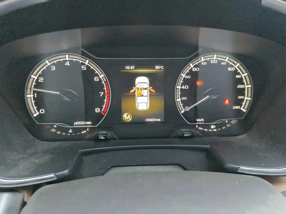 Geely Jia Ji — миниатюра 14