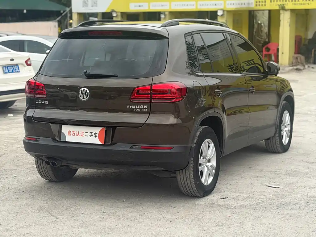 Volkswagen Tiguan — миниатюра 9