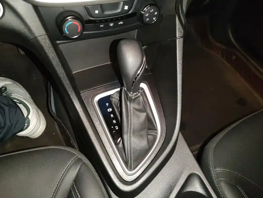 Buick Excelle — миниатюра 16