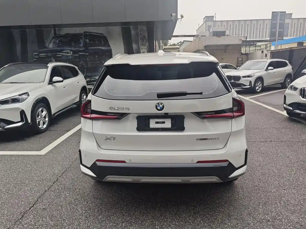 BMW X1 — миниатюра 5