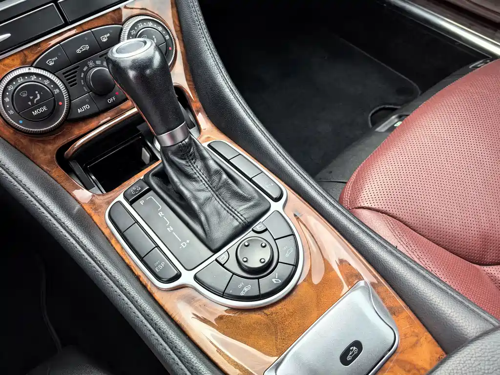 Mercedes-Benz SL-Class SL 300, фото 14