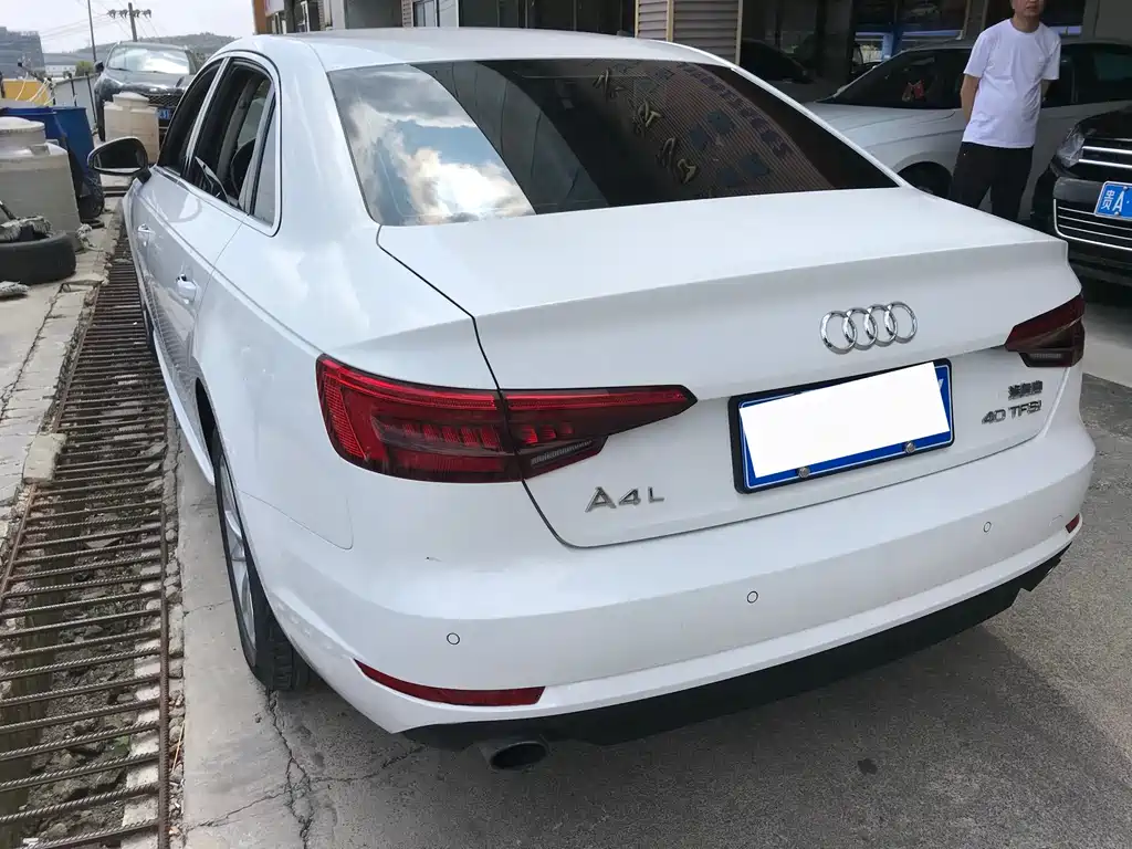 Audi A4L — миниатюра 5