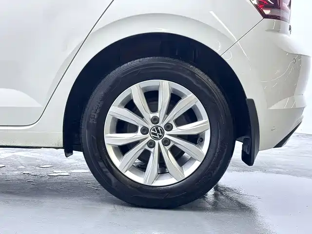 Volkswagen Polo — миниатюра 18