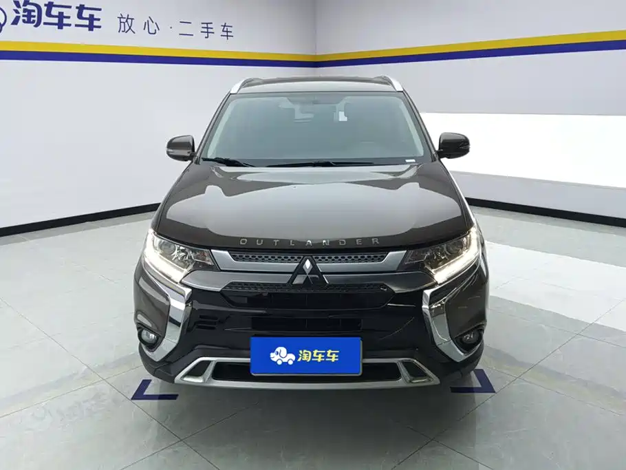 Mitsubishi Outlander — миниатюра 2
