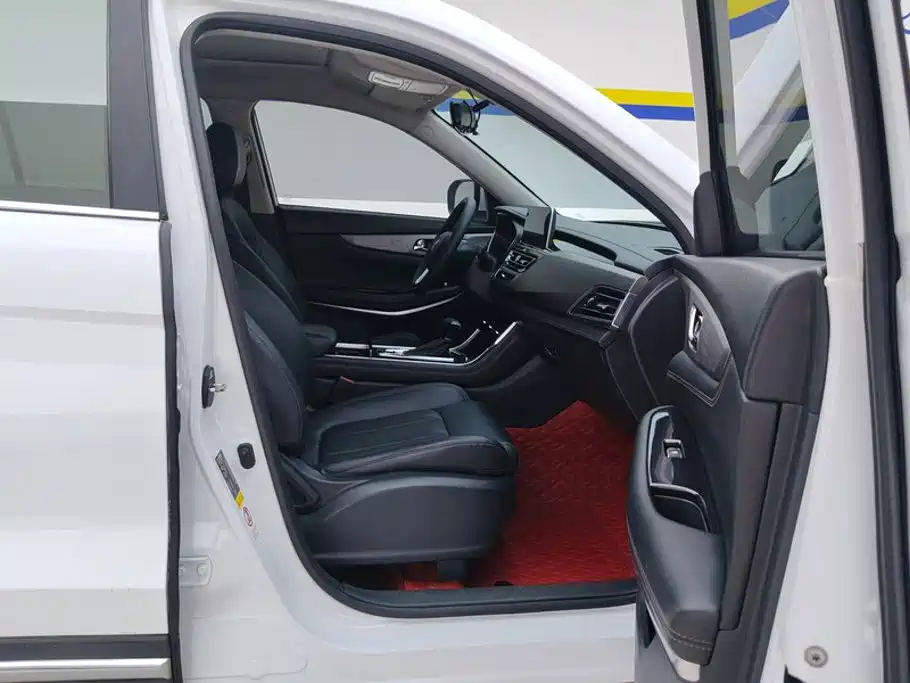 Changan CS75 — миниатюра 8