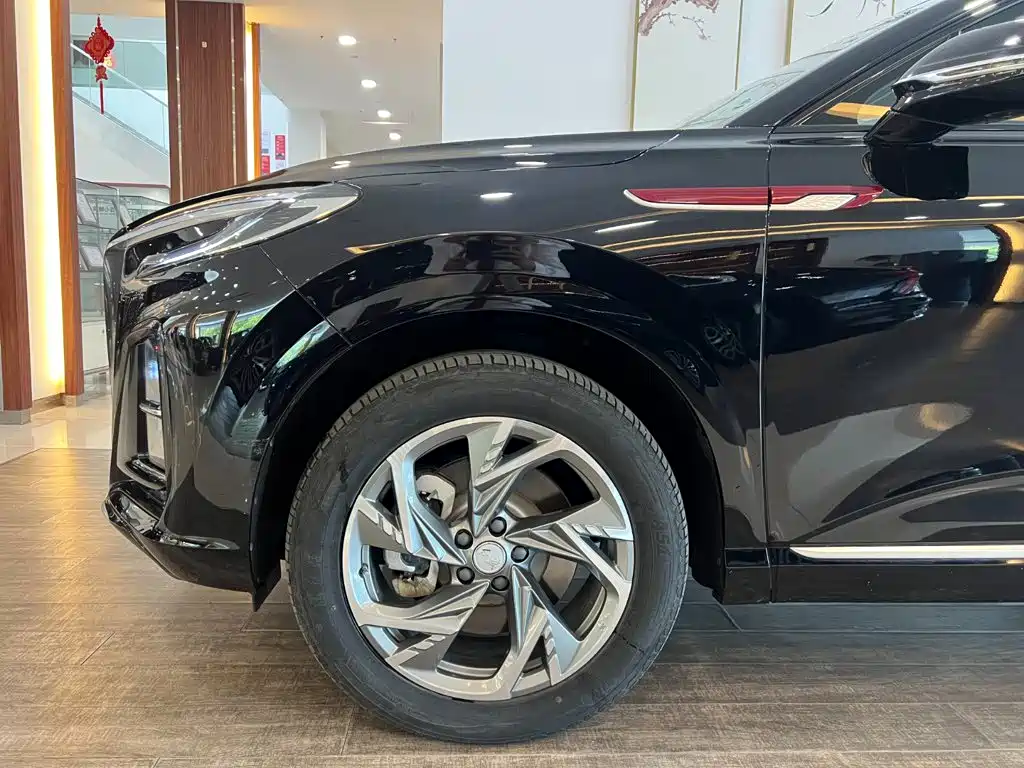 Hongqi Hongqi HS3 PHEV — миниатюра 3