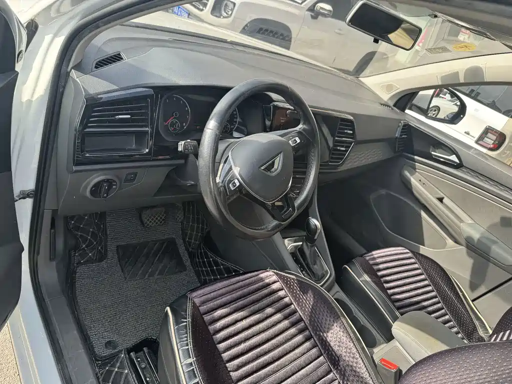 Jetta VS7 — миниатюра 10