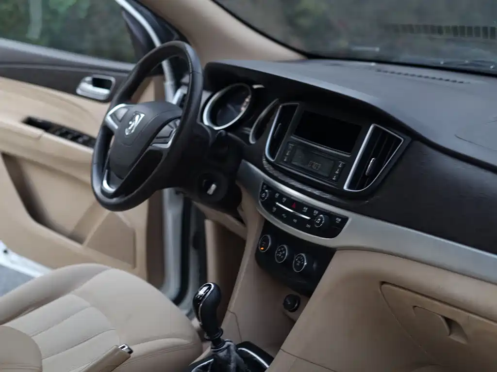 Baojun 730 — миниатюра 20