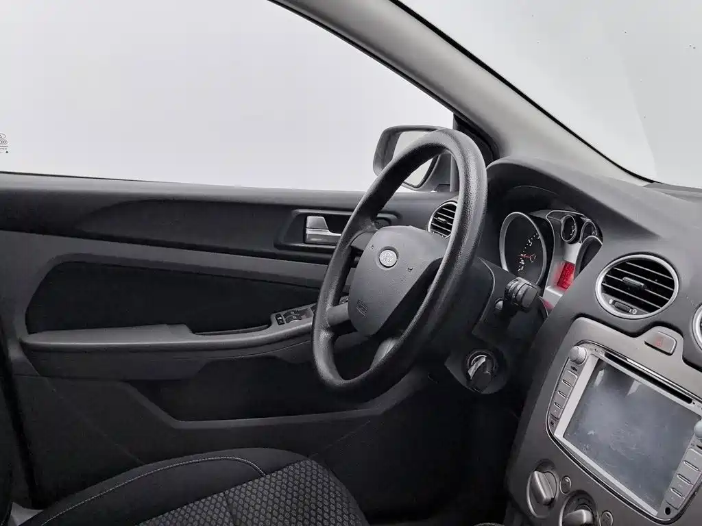 Ford Focus — миниатюра 22