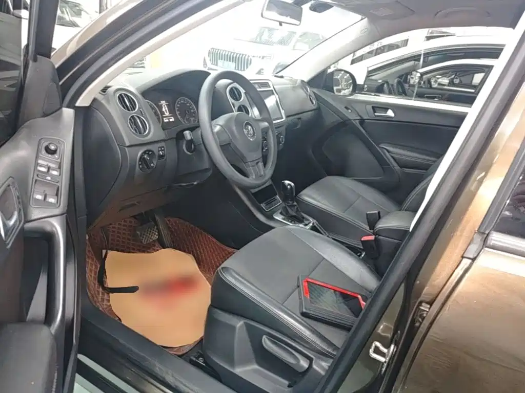 Volkswagen Tiguan — миниатюра 16