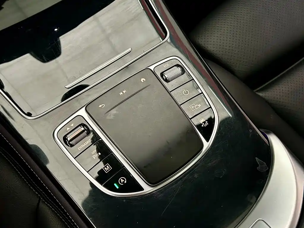 Mercedes-Benz GLC Coupe — миниатюра 10