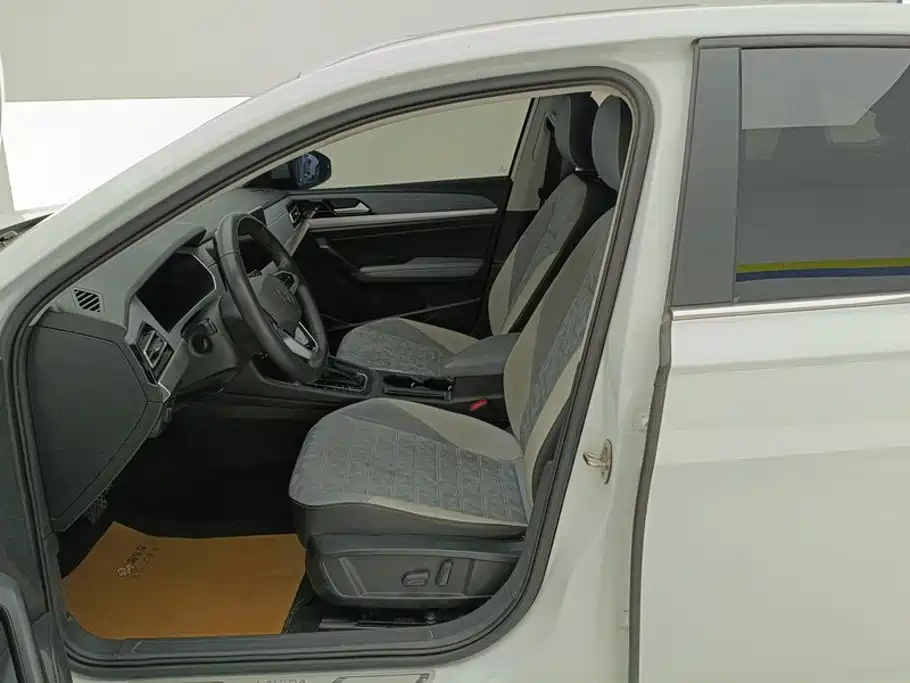 Volkswagen Lavida — миниатюра 9