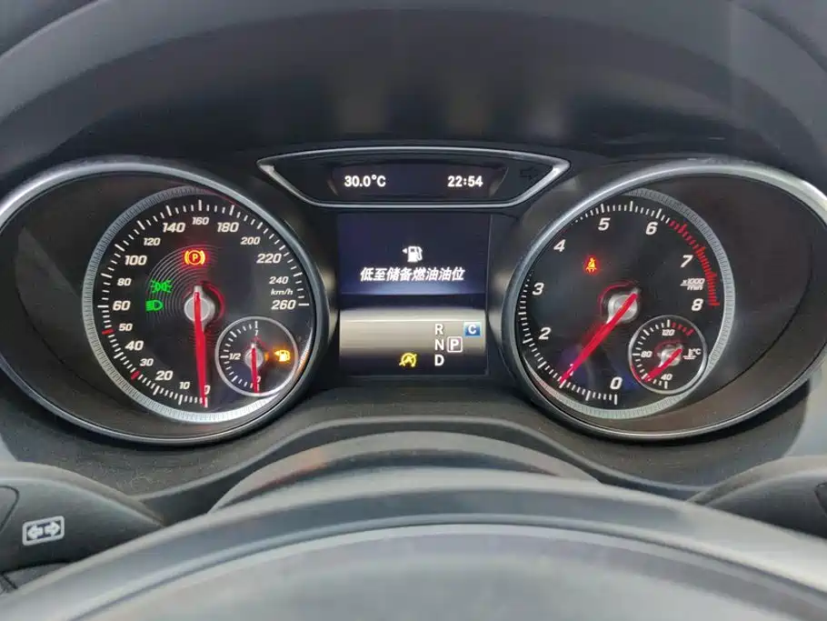 Mercedes-Benz GLA — миниатюра 14