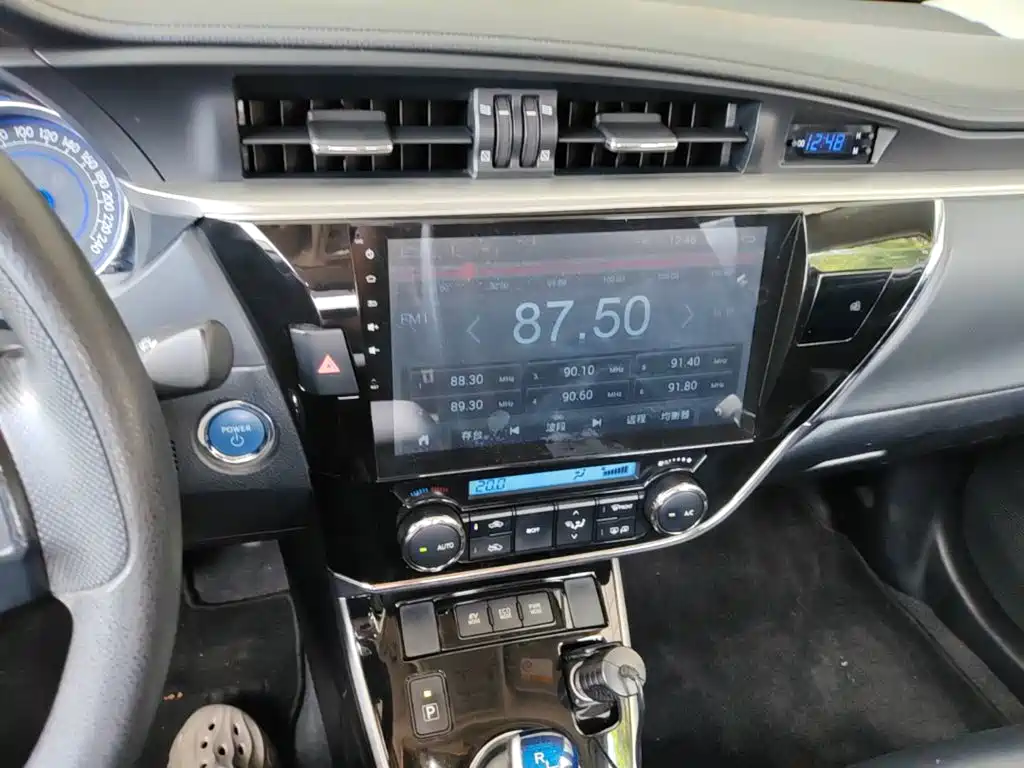 Toyota Corolla — миниатюра 13