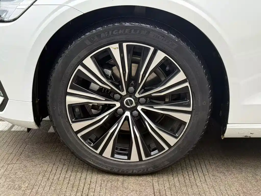 Volvo S60 — миниатюра 5