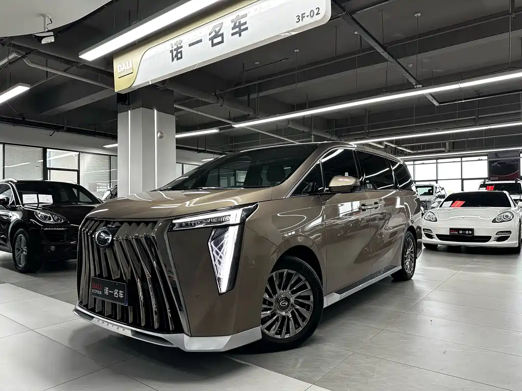 GAC TRUMPCHI M8