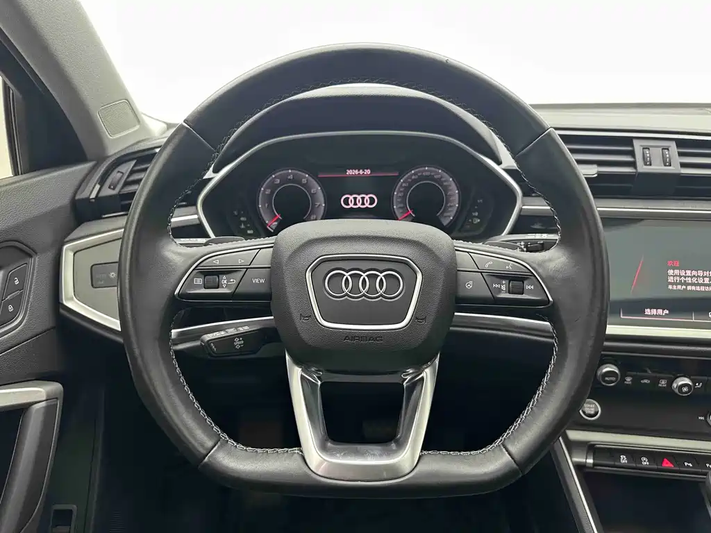 Audi Q3 — миниатюра 18