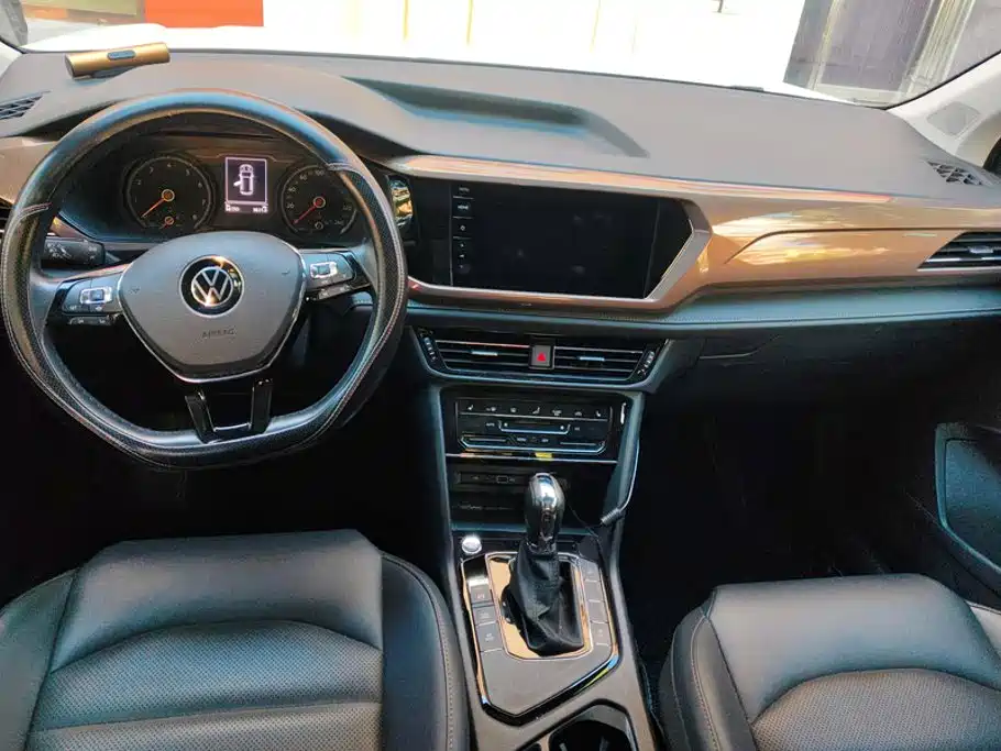 Volkswagen Tharu — миниатюра 12