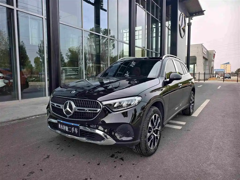 奔驰GLC 2026款 改款 GLC 260 L 4MATIC 经典版 2026