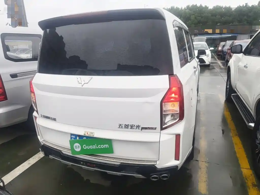 Wuling Hongguang PLUS — миниатюра 6