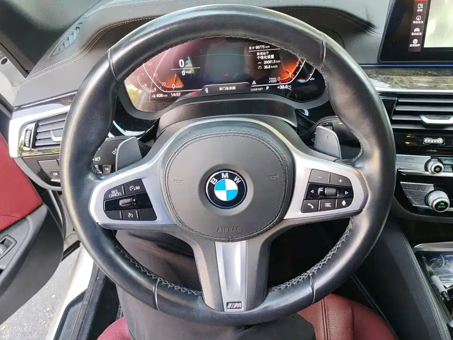 BMW 5 Series — миниатюра 15