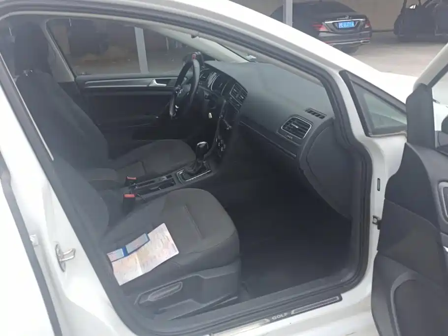 Volkswagen Golf — миниатюра 8