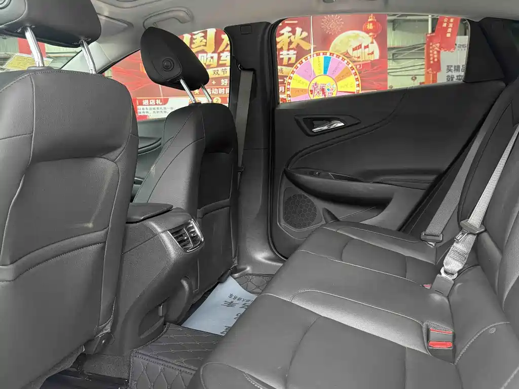 Chevrolet Malibu XL — миниатюра 8
