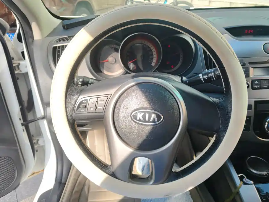 Kia Forte — миниатюра 15