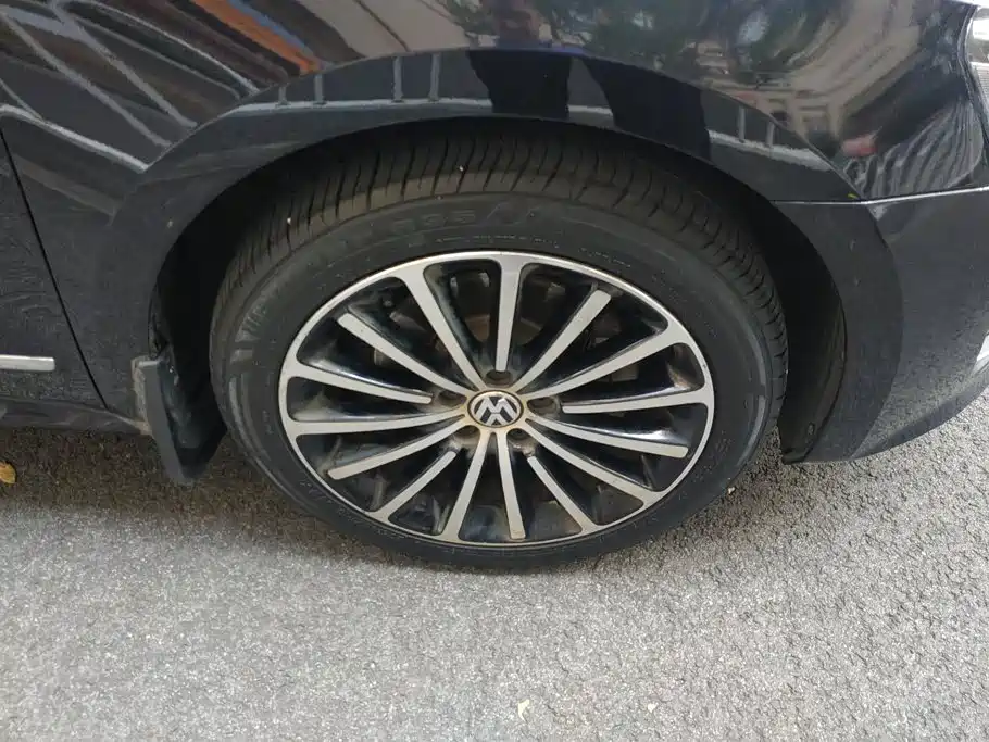 Volkswagen Passat — миниатюра 6