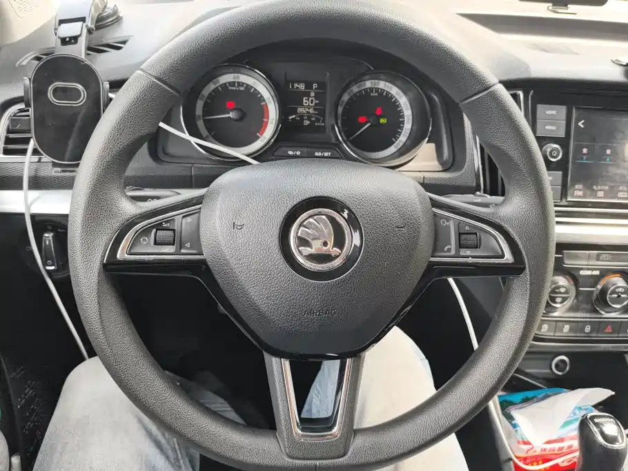 Skoda Kamiq — миниатюра 15