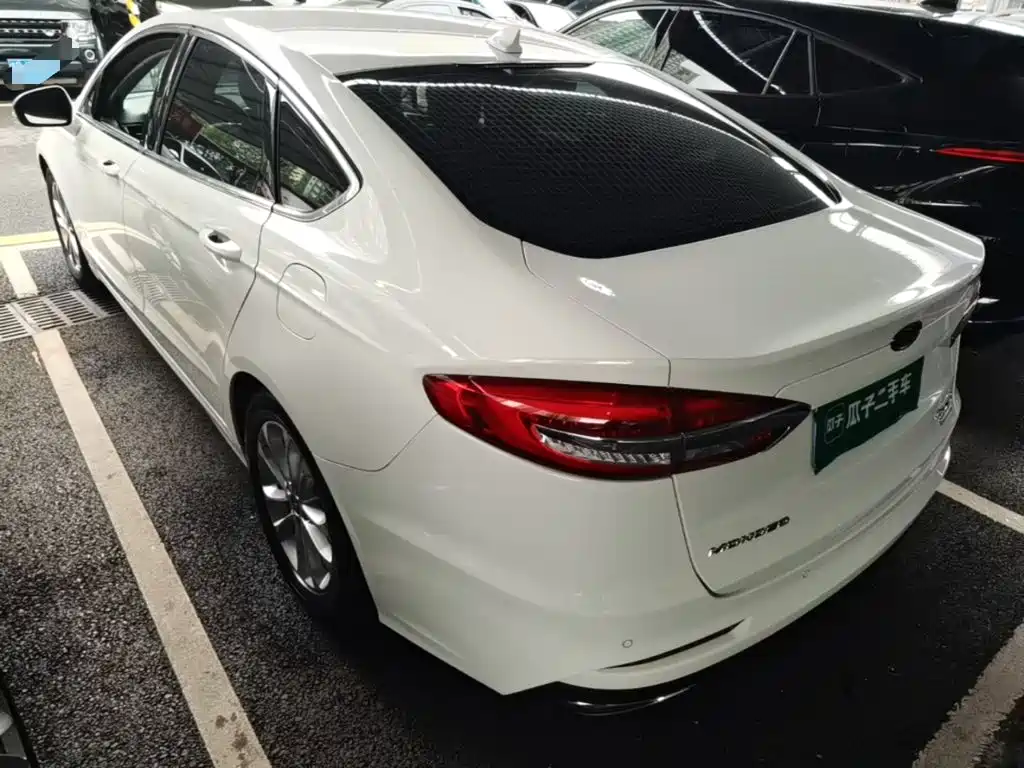 Ford Mondeo — миниатюра 5