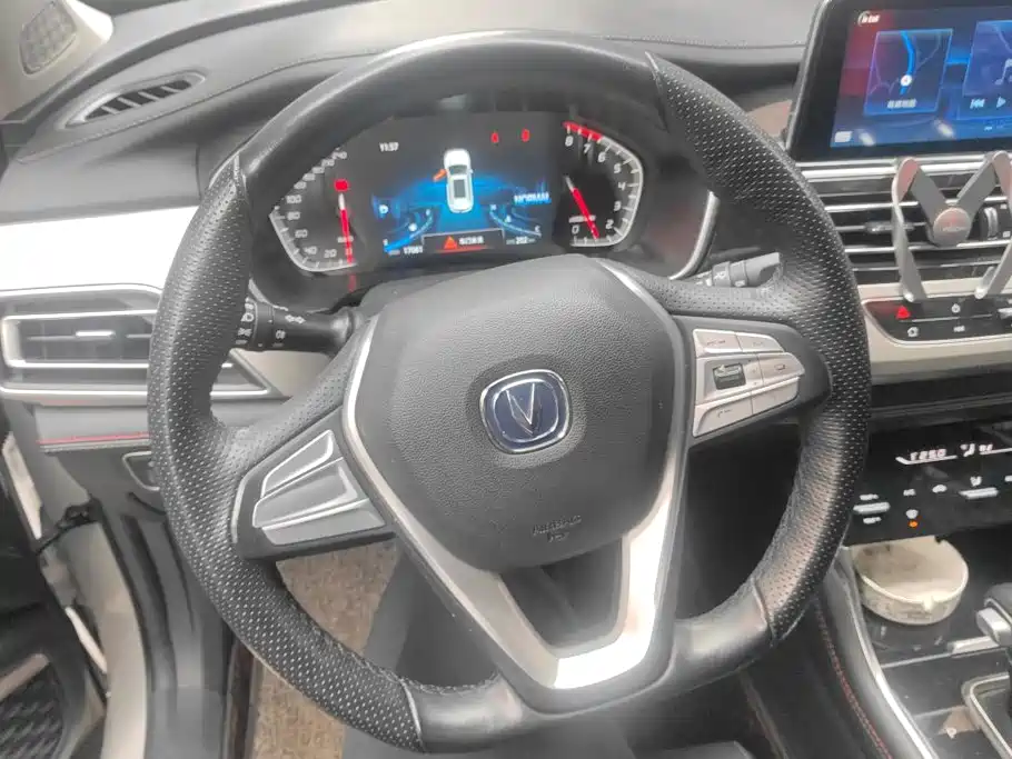 Changan CS75 — миниатюра 15