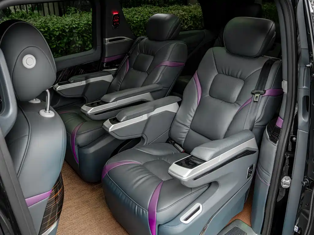 MERCEDES-BENZ V CLASS