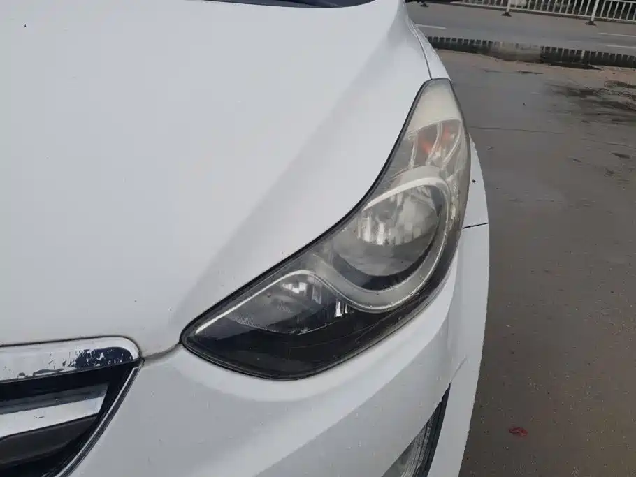 Hyundai Elantra Langdong — миниатюра 5