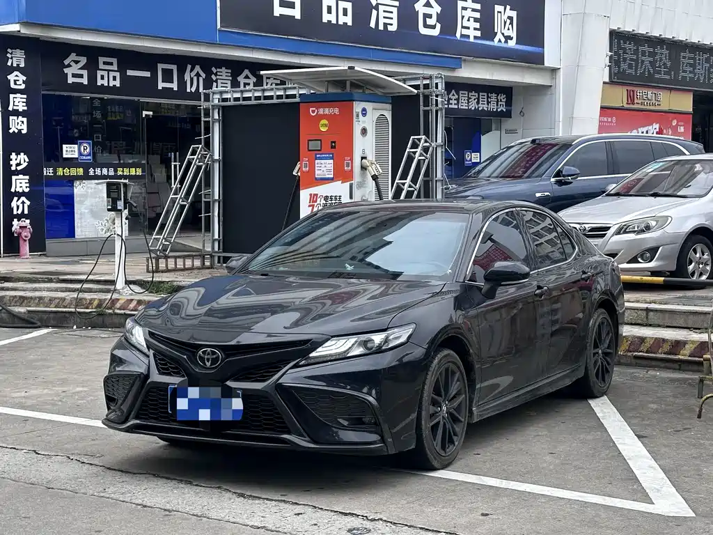 Toyota Camry 2023