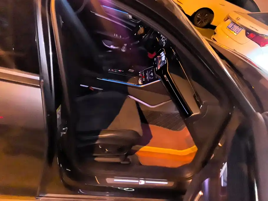 Audi A6L — миниатюра 8