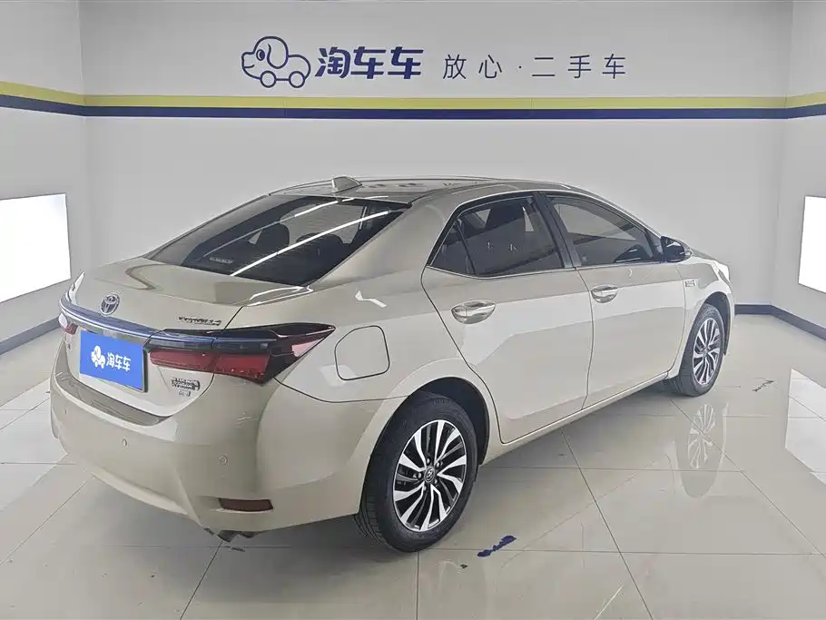 TOYOTA COROLLA DUAL ENGINE E+