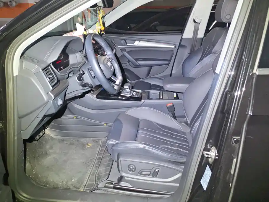Audi Q5L — миниатюра 9
