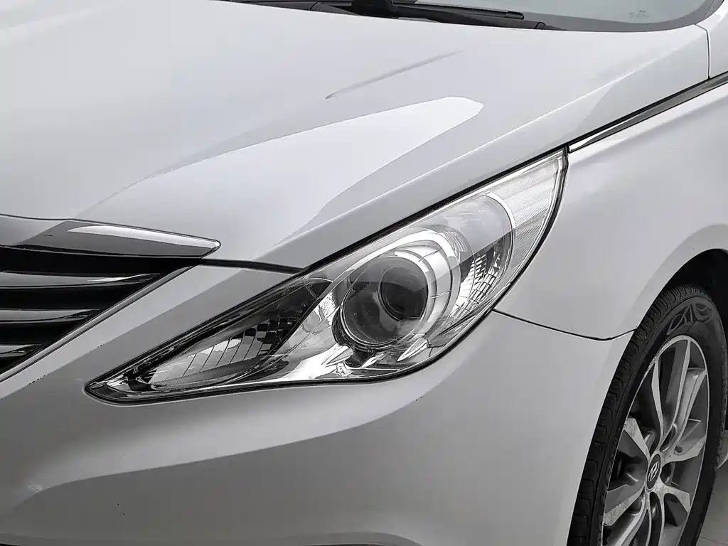 Hyundai Sonata — миниатюра 7