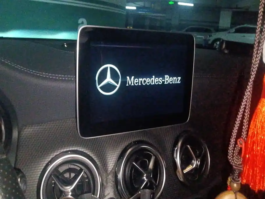 Mercedes-Benz GLA — миниатюра 13