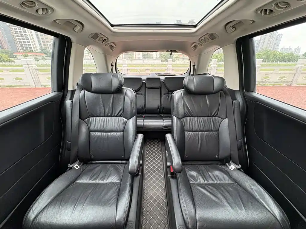 Honda Odyssey — миниатюра 6