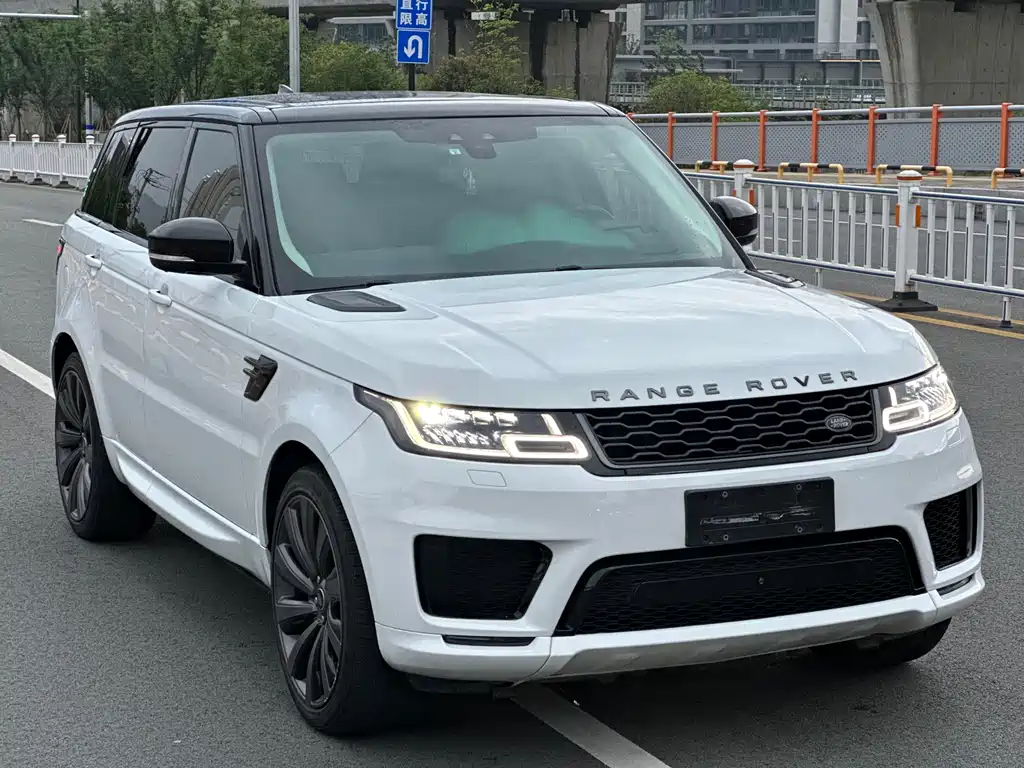 Land Rover Range Rover Sport 2020 3.0 L6 HSE DYNAMIC