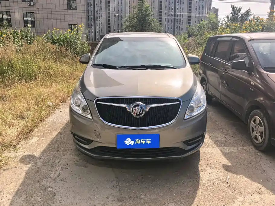 Buick GL8 — миниатюра 2