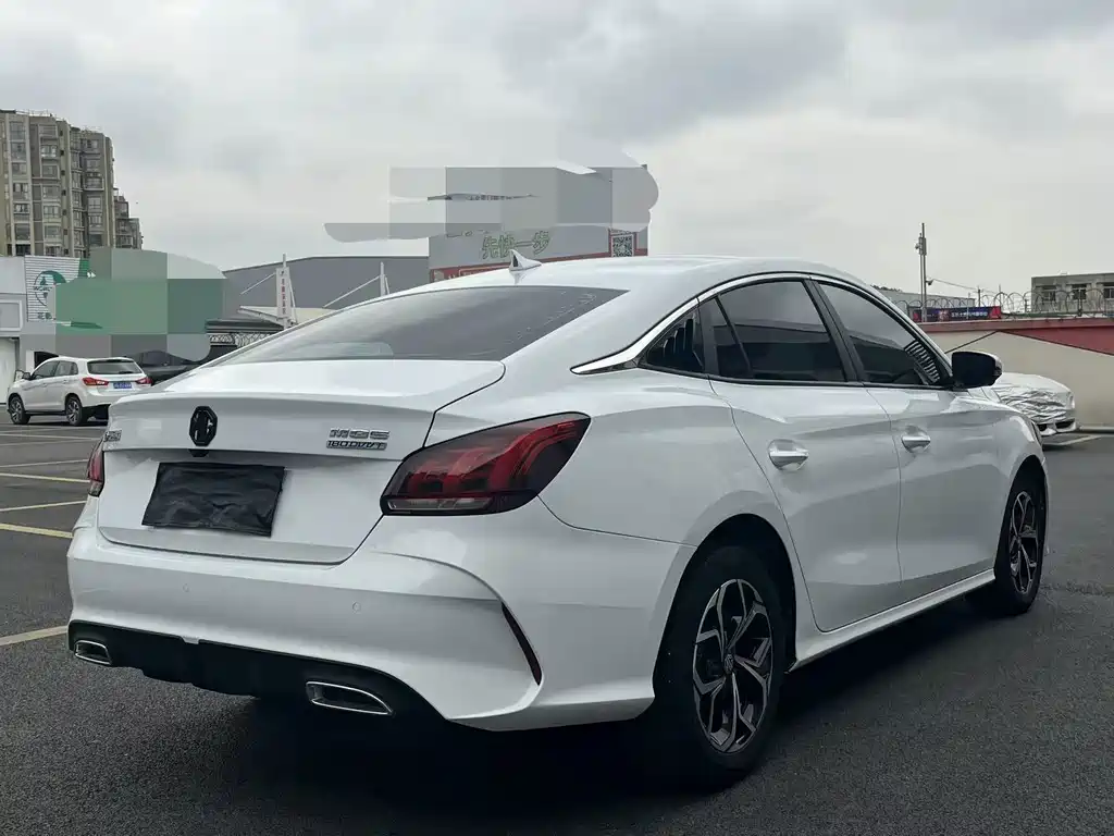 MG MG5 — миниатюра 7