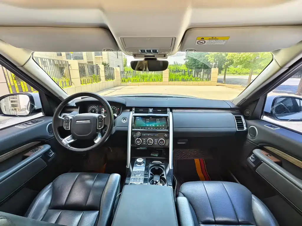 Land Rover Discovery 2018 3.0 SC V6 HSE