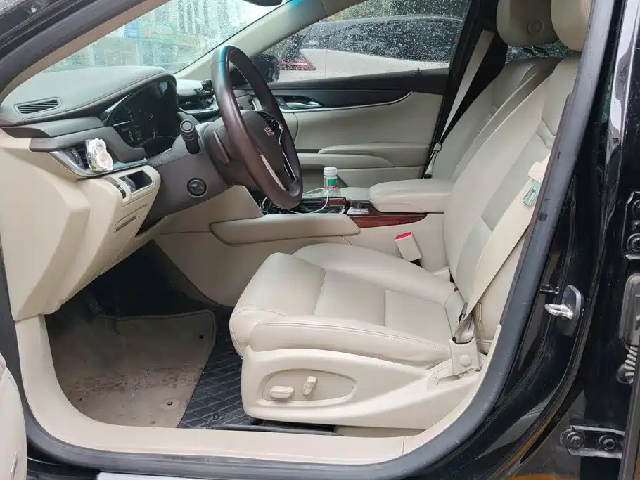 Cadillac XTS — миниатюра 9
