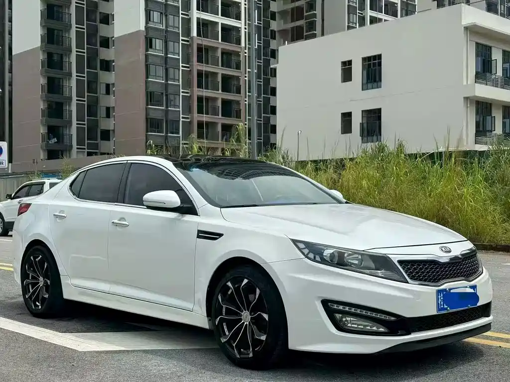 Kia K5 — миниатюра 3