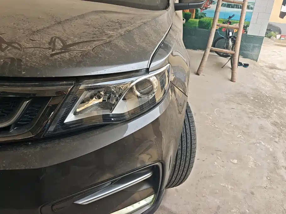 Geely Boyue — миниатюра 5